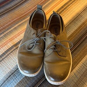 Born Olive Leather Casual Shoes